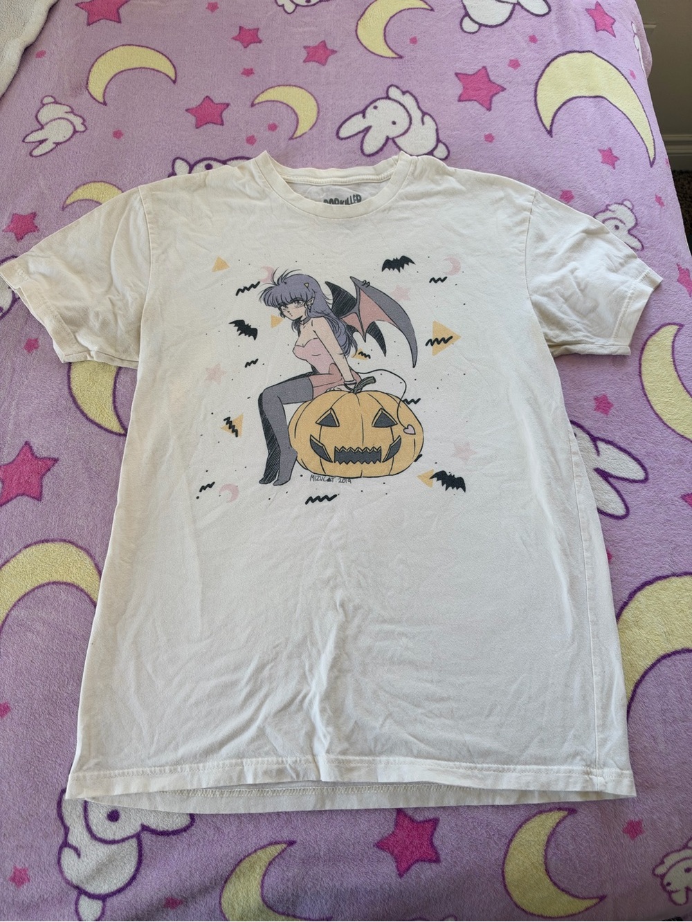 Halloween Vampire Girl  Pumpkin Short Sleeve Tee